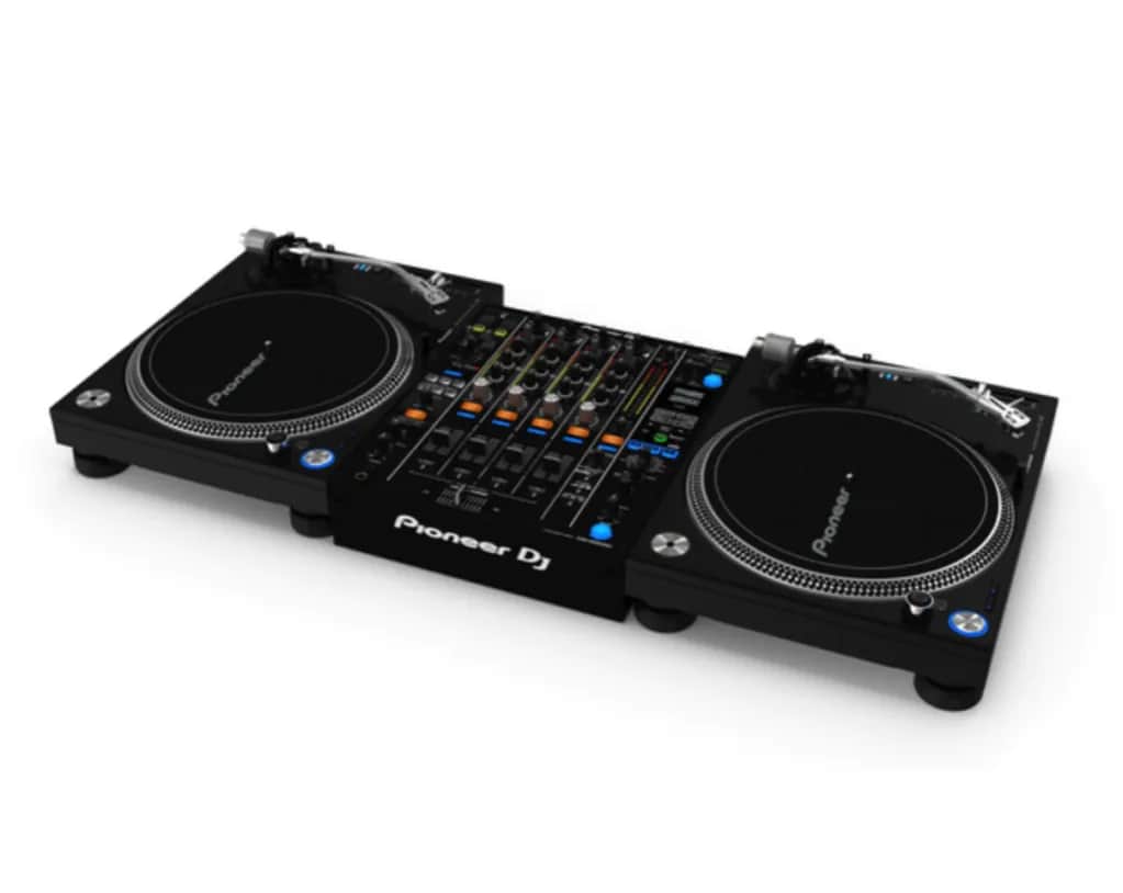 Set DJ-ski: Co to jest? Przewodnik po sztuce miksowania i tworzenia